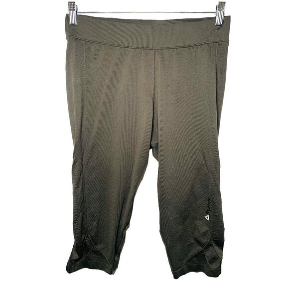 Reebok Women's Gray Capri Pants Size L - Picture 1 of 4